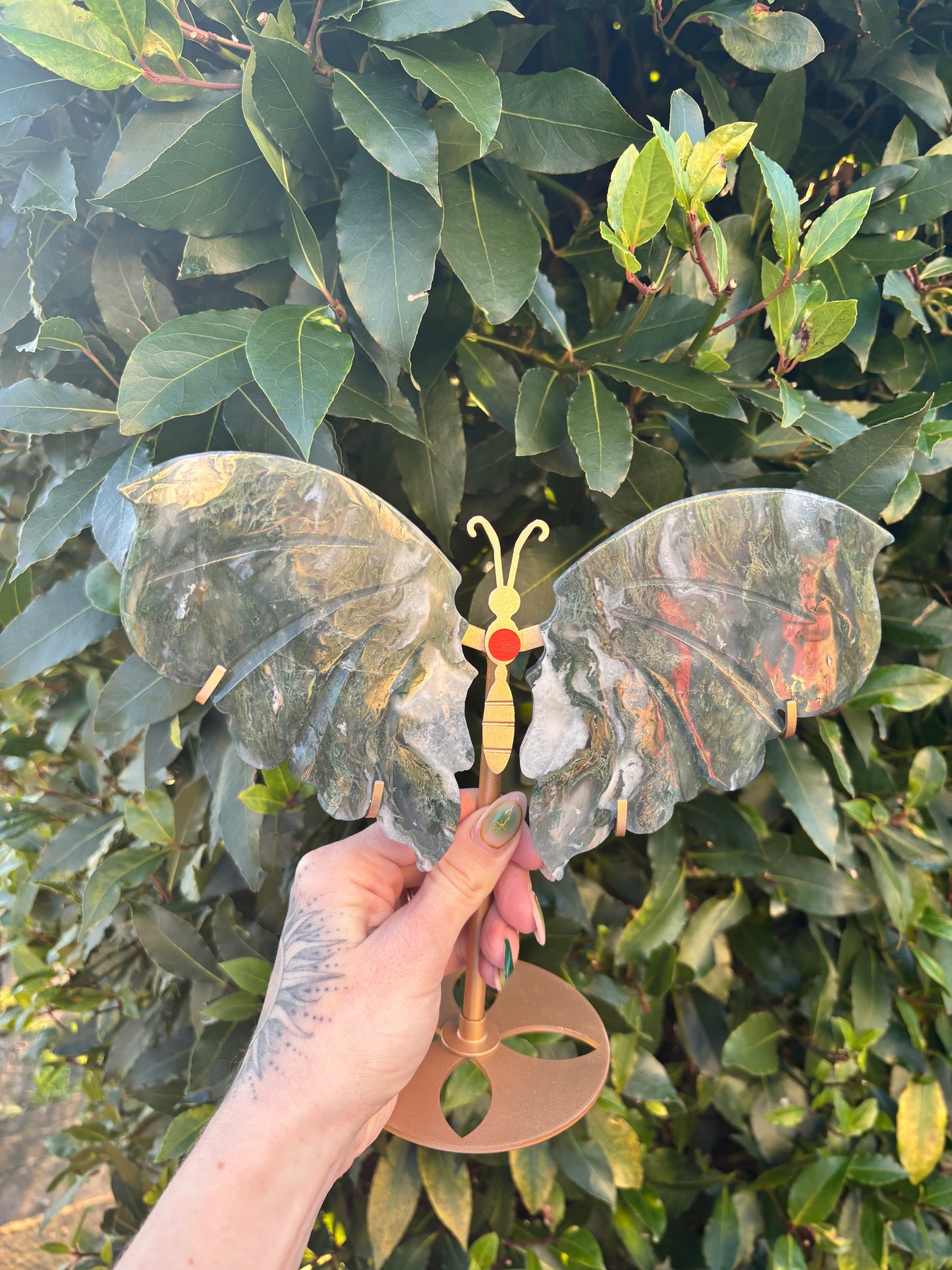 Moss agate wings