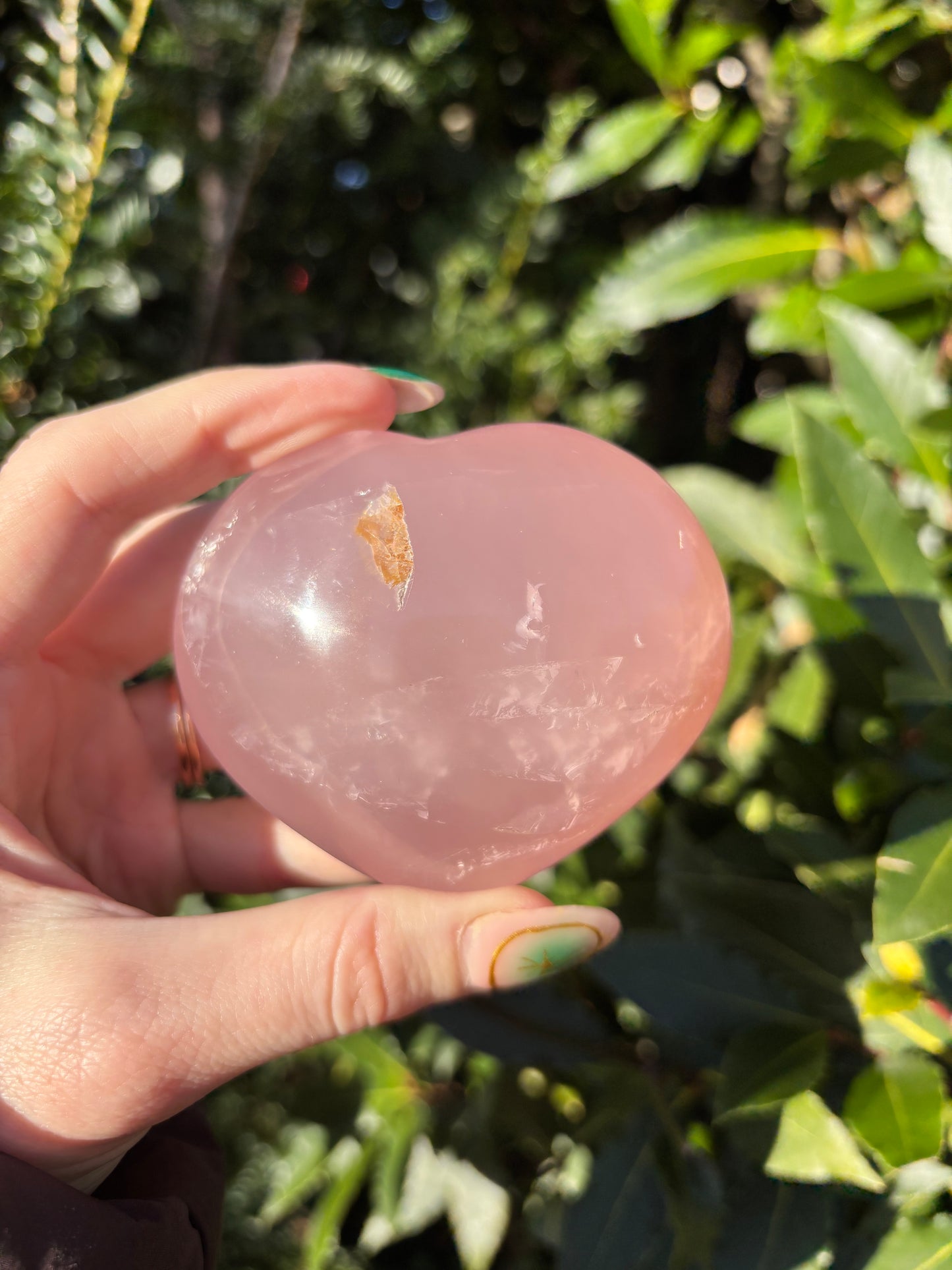 Rose quartz heart